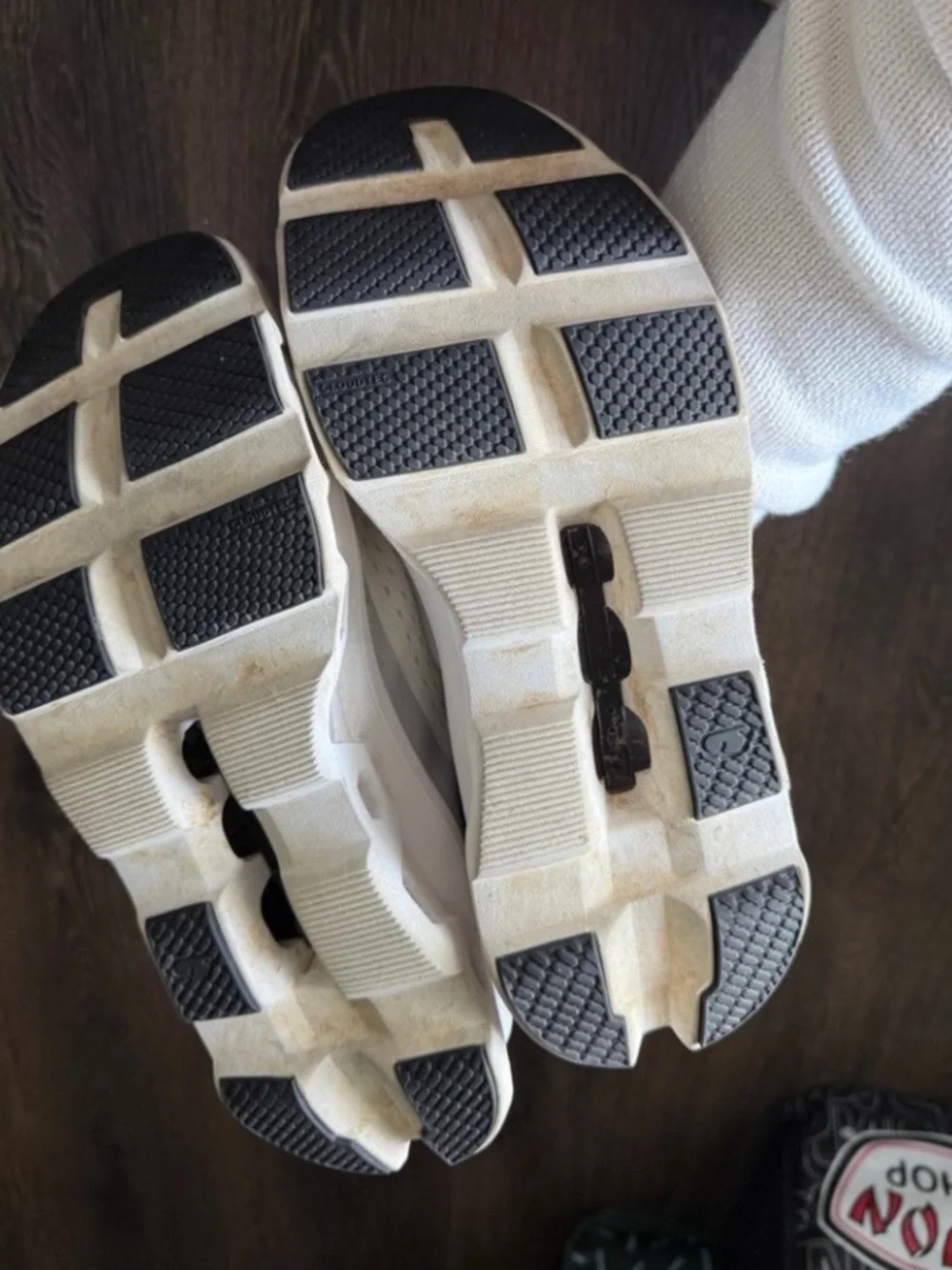 On Running Kids CloudTec White & Light Gray Sneakers